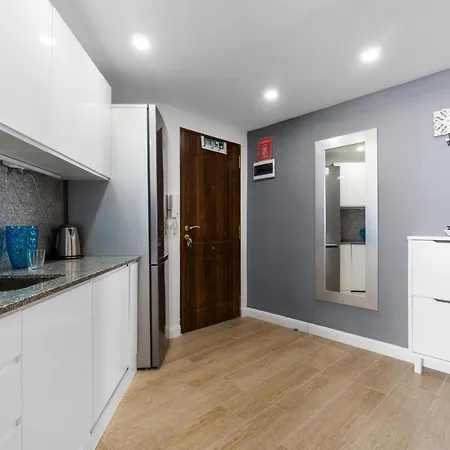 Marina Apartment